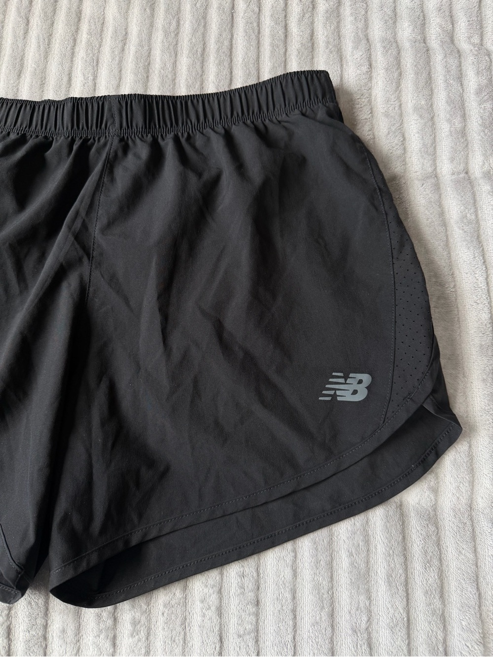 New Balance Black Running Shorts Womens Medium Athletic Lightweight Drawstring